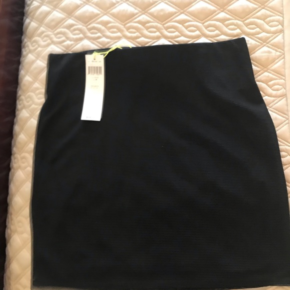 BCBGeneration Skirt - Picture 2 of 4